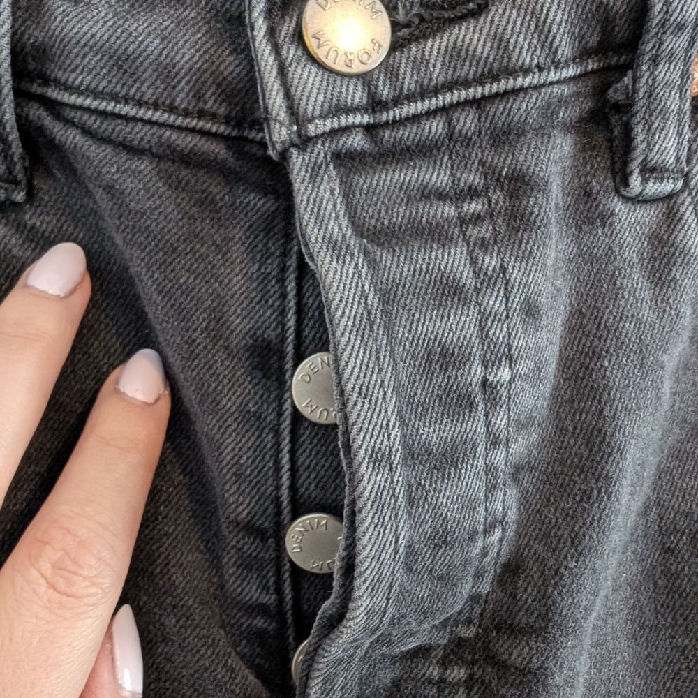 Denim Forum/Yoko High Rise Slim Sz 26L - Picture 5 of 5